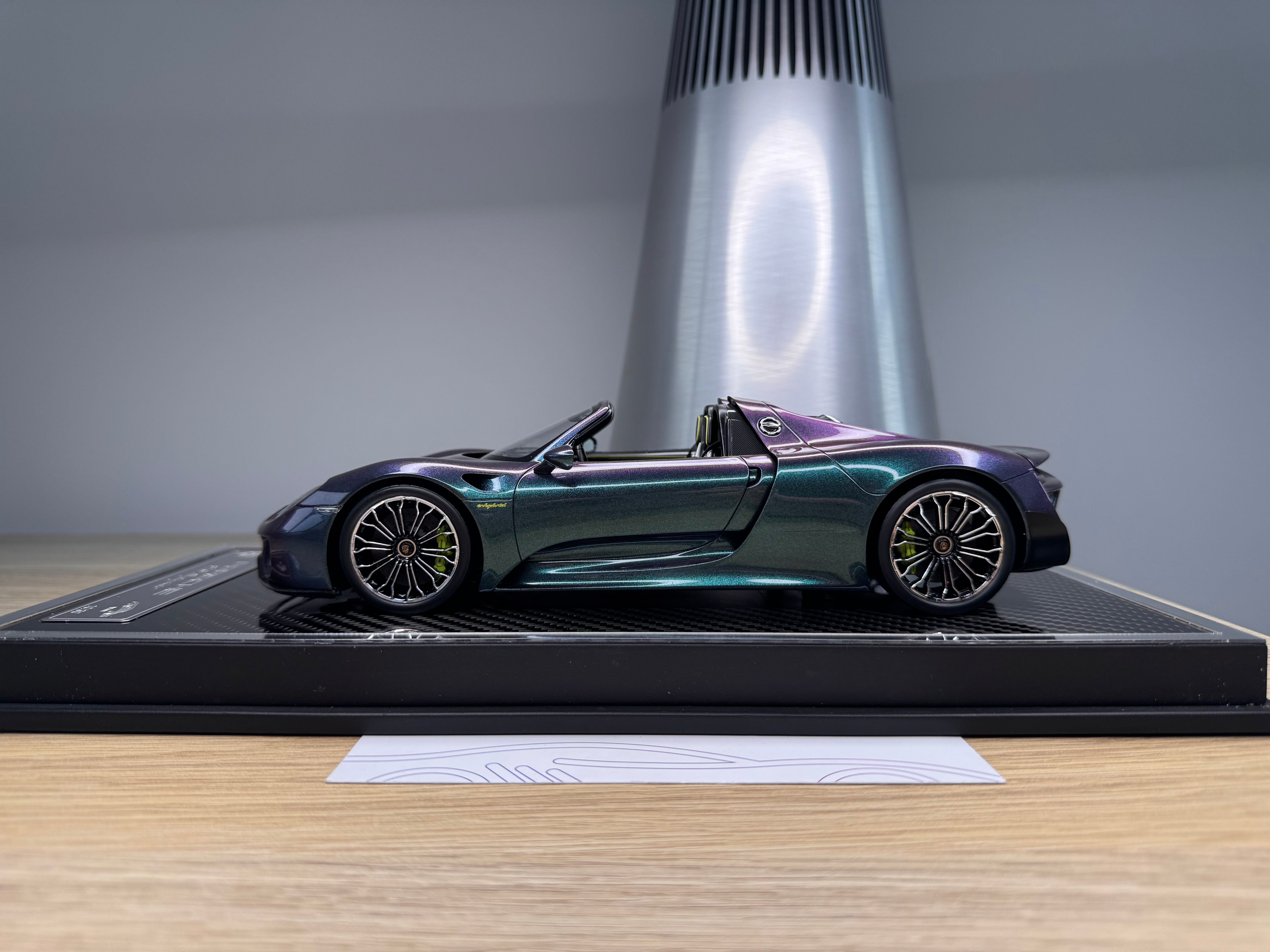 Porsche 918 Spyder - Chameleon - 1:18