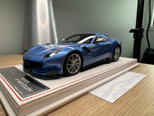 Load image into Gallery viewer, Ferrari F12tdf - Blue Avio - 1:18
