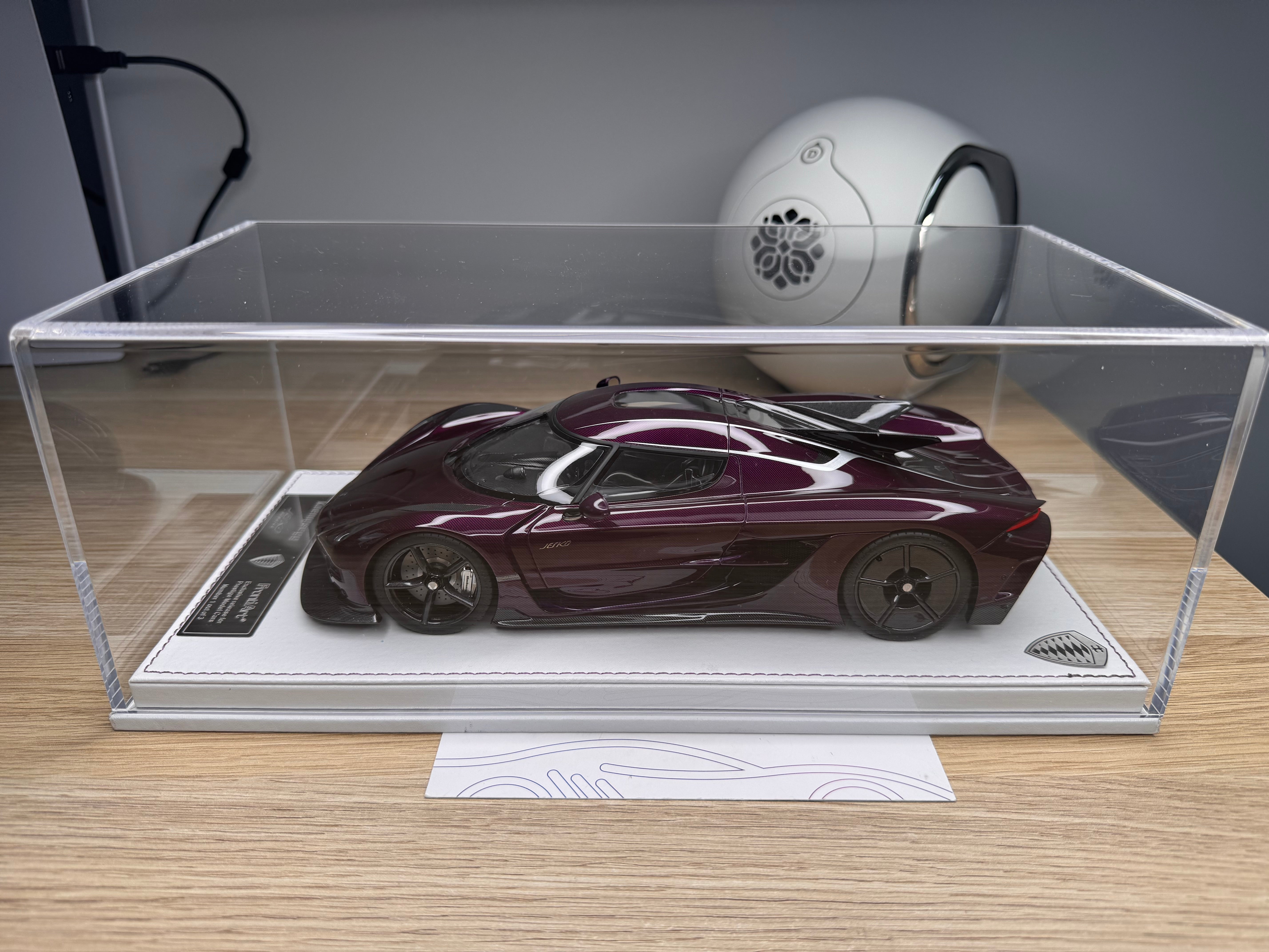 Koenigsegg Jesko Absolut PMC Special Project - Purple Tinted Carbon - 1:18