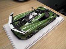 Load image into Gallery viewer, Koenigsegg Jesko PMC Special Project - pearl green - 1:18
