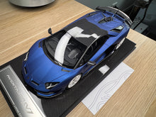 Load image into Gallery viewer, Lamborghini Aventador SVJ - Blu Emera - 1:18
