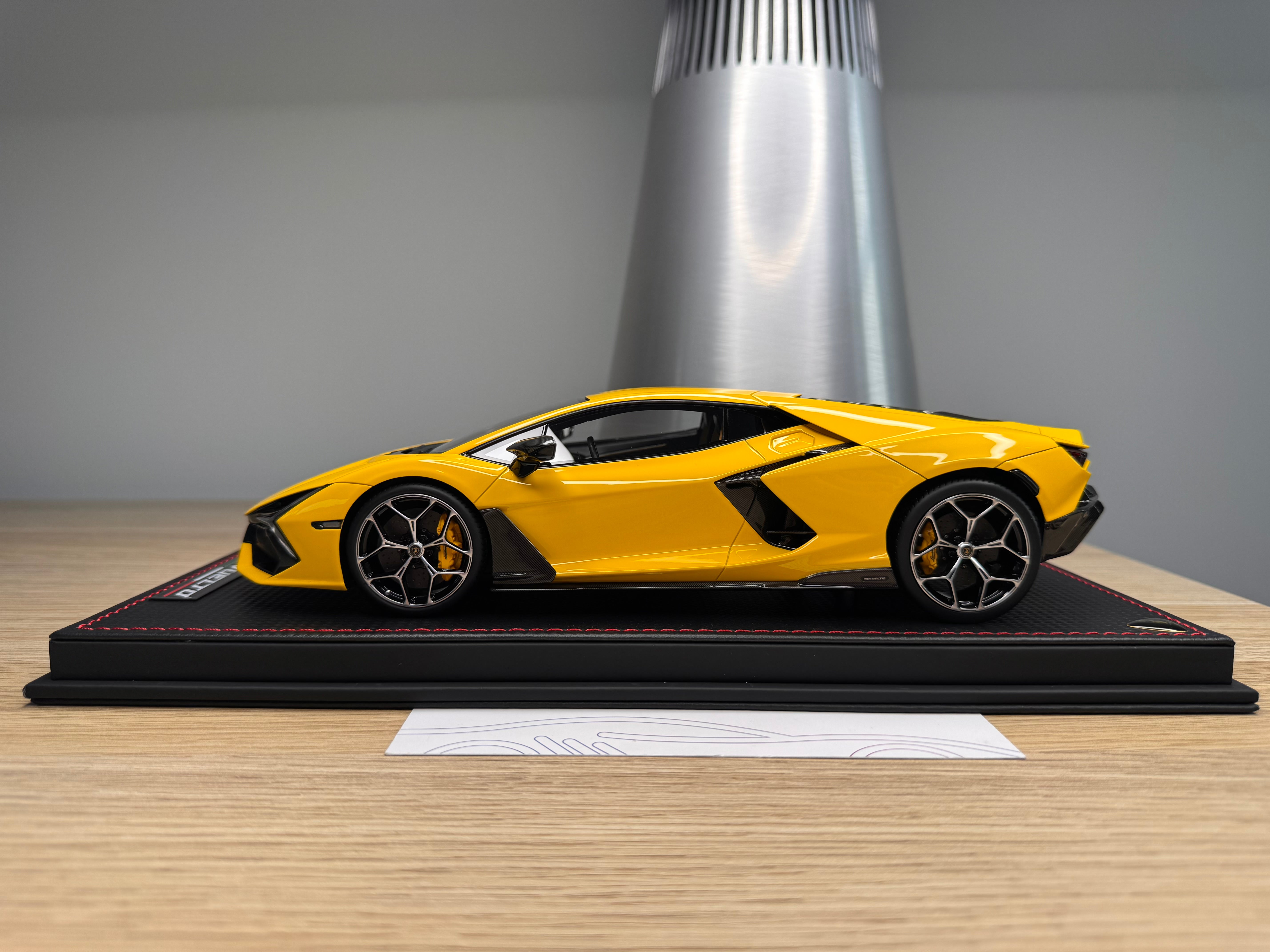 Lamborghini Revuelto - Giallo - 1:18