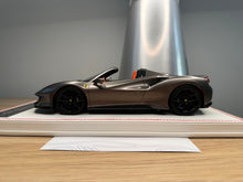 Load image into Gallery viewer, Ferrari 488 Pista Spider - Grigio Silverstone - 1:18
