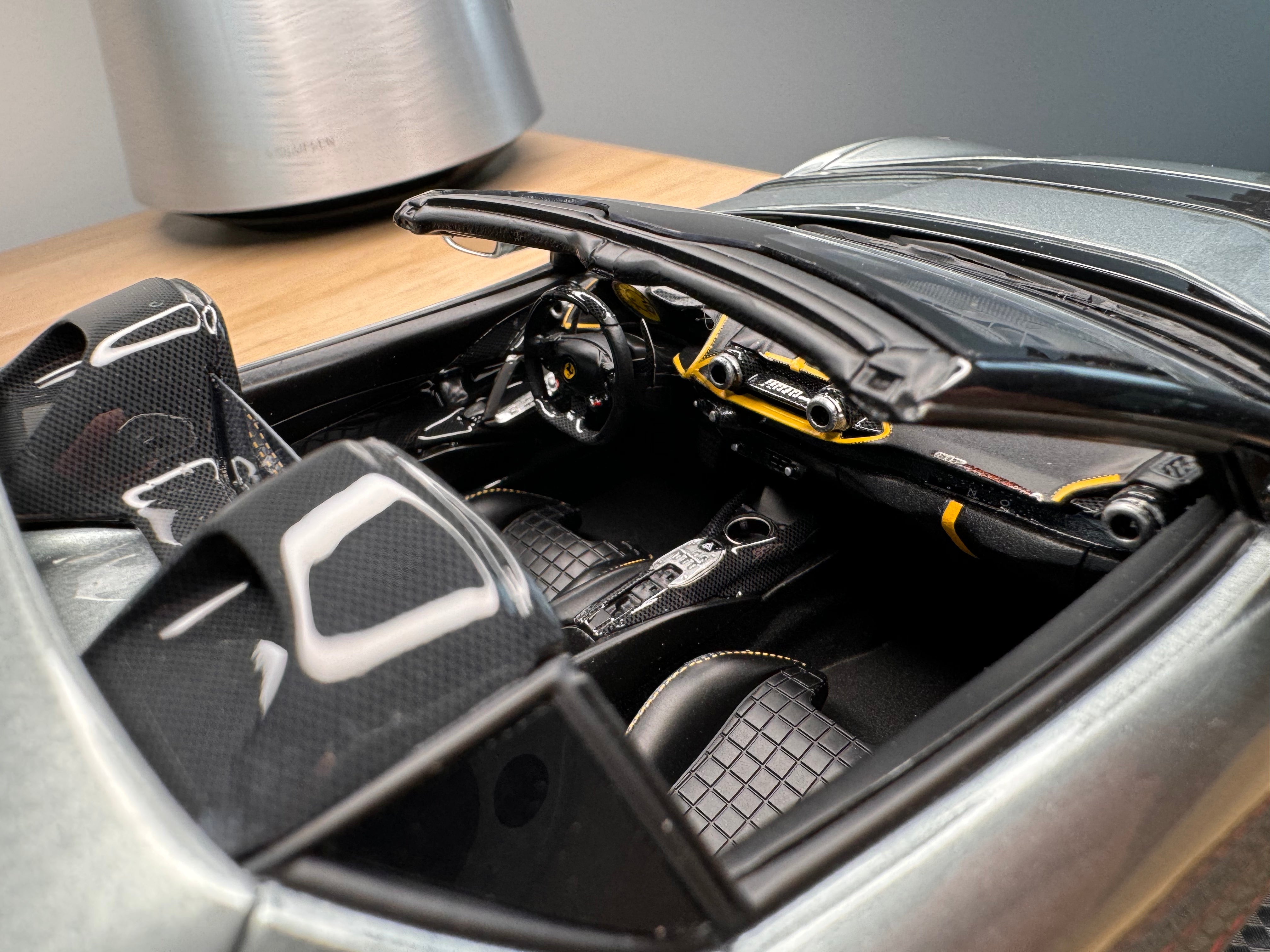 Ferrari 812 Competizione A - Grigio Coburn - 1:18