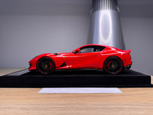 Load image into Gallery viewer, Ferrari 812 Competizione - Rosso Corsa - 1:18
