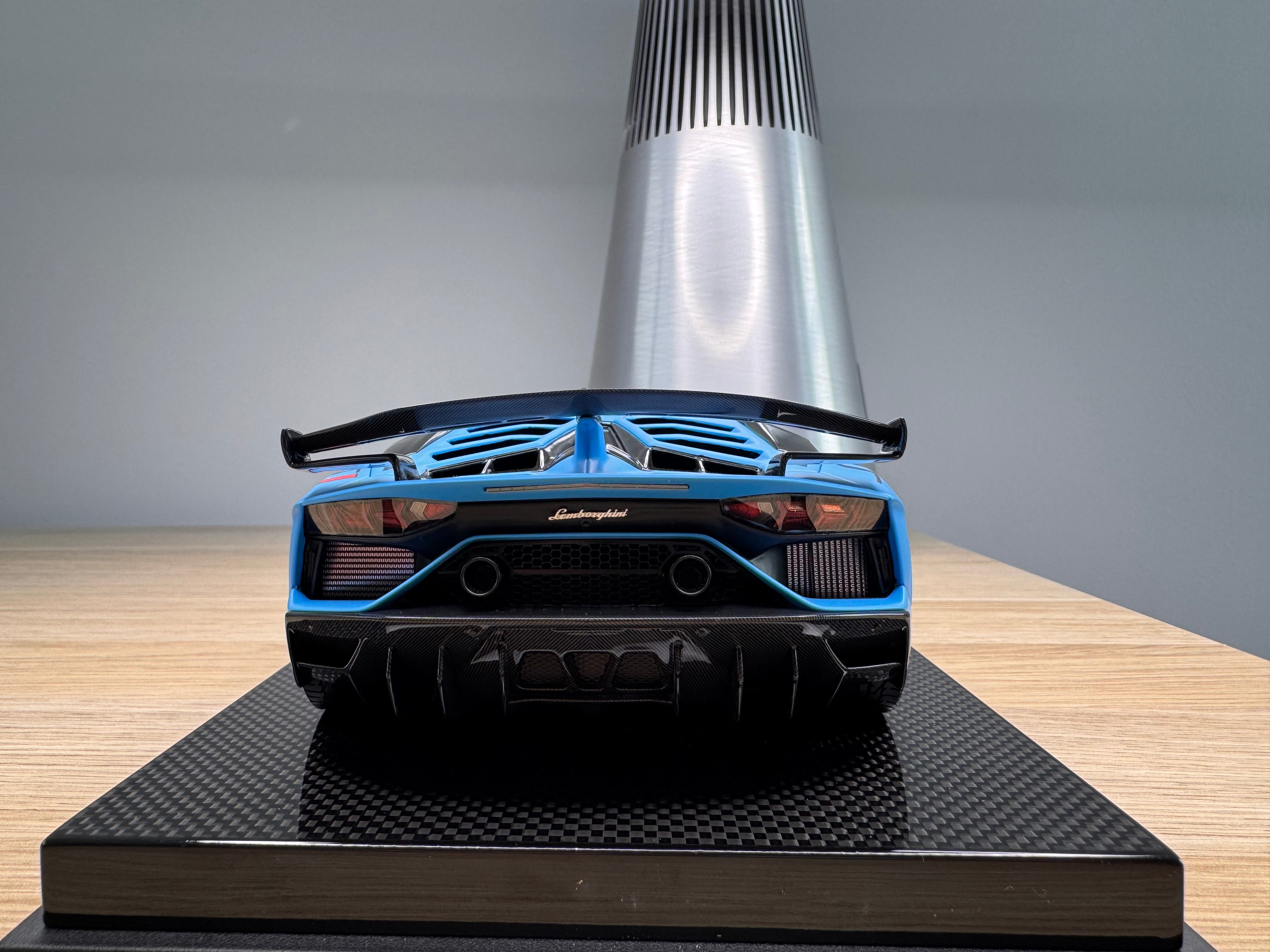 Lamborghini Aventador SVJ - Blu Seiler - 1:18