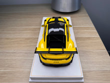 Load image into Gallery viewer, Porsche 911 992 GT3RS - Speed Yellow - 1:18
