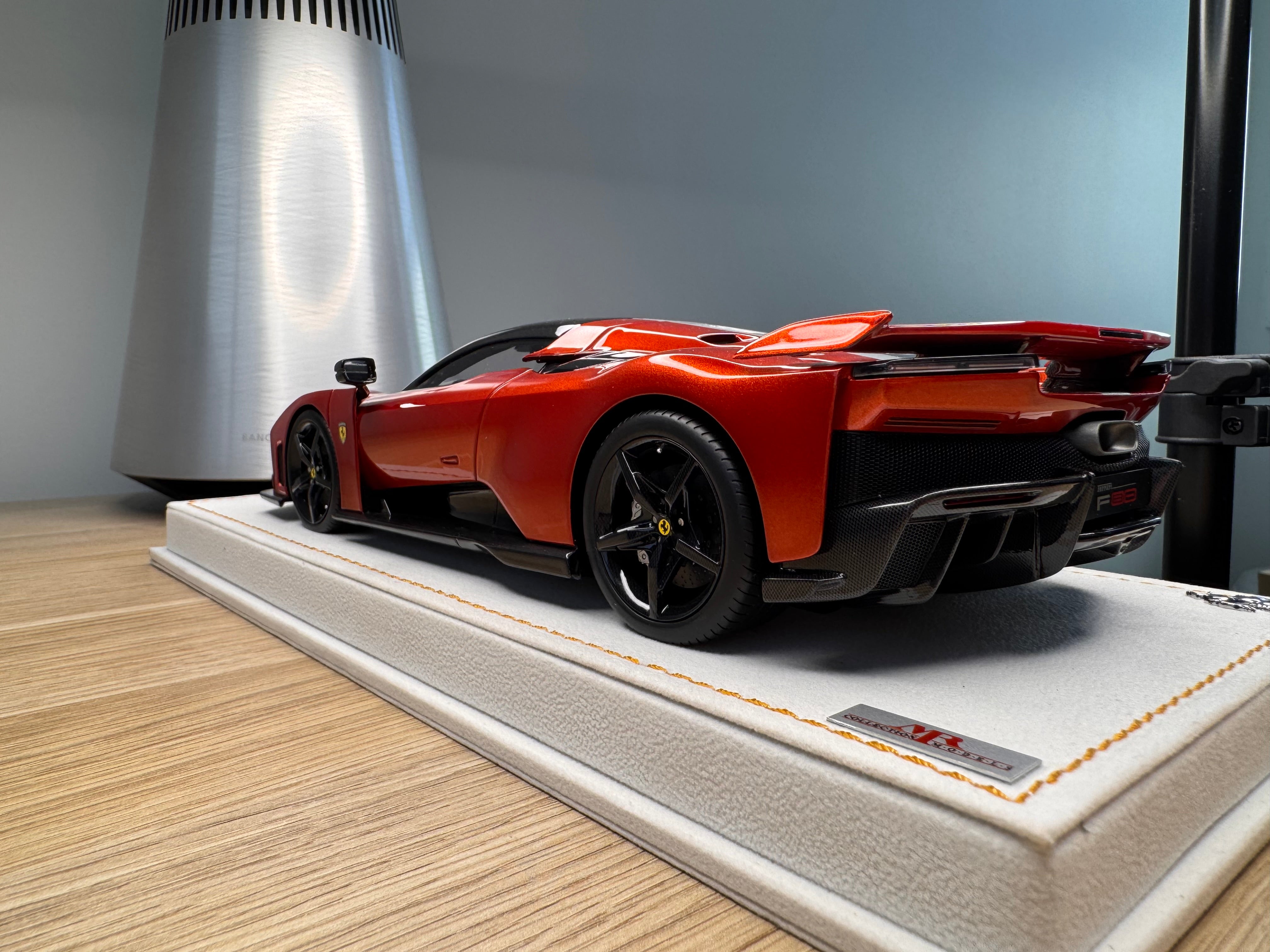 Ferrari F80 - Rame Mica with livery - 1:18