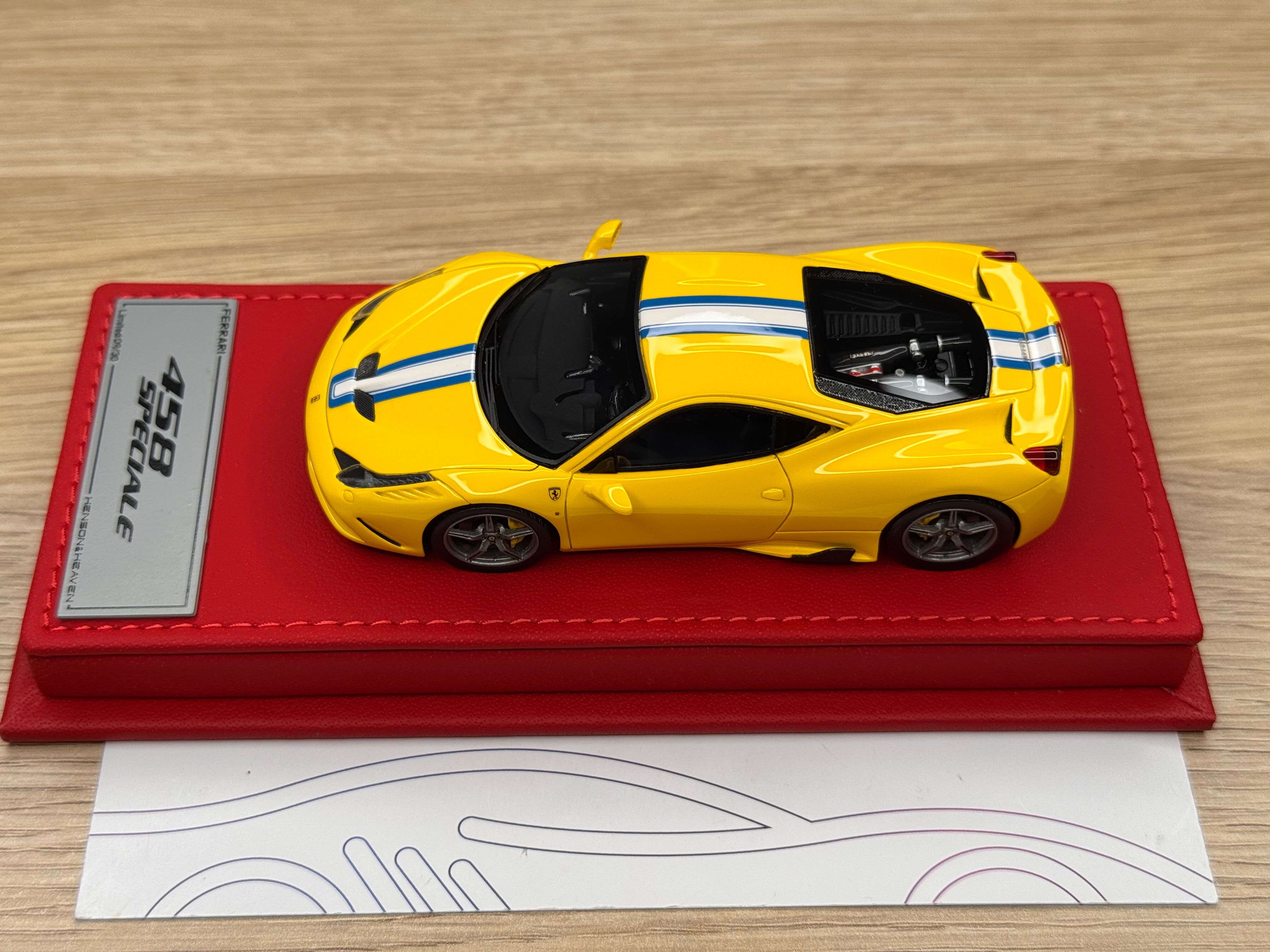 Ferrari 458 Speciale - Giallo Modena - 1:43