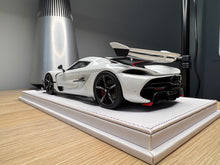 Load image into Gallery viewer, Koenigsegg Jesko PMC Special Project - Crystal White - 1:18
