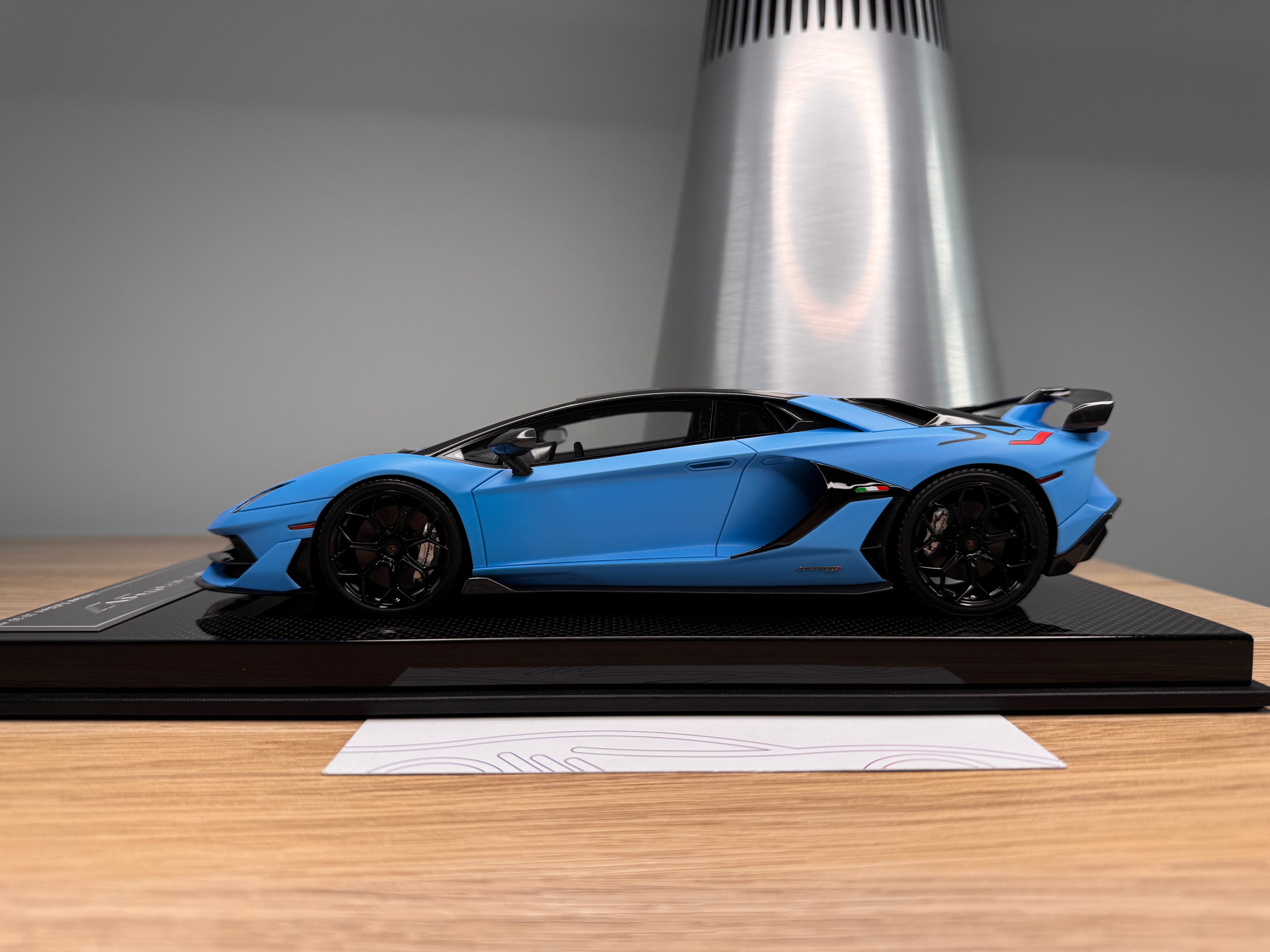 Lamborghini Aventador SVJ - Blu Seiler - 1:18