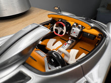 Load image into Gallery viewer, Pagani Zonda Cinque Roadster - Silver - 1:18
