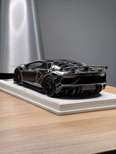 Load image into Gallery viewer, Lamborghini Aventador SVJ - Black Luminous - 1:18
