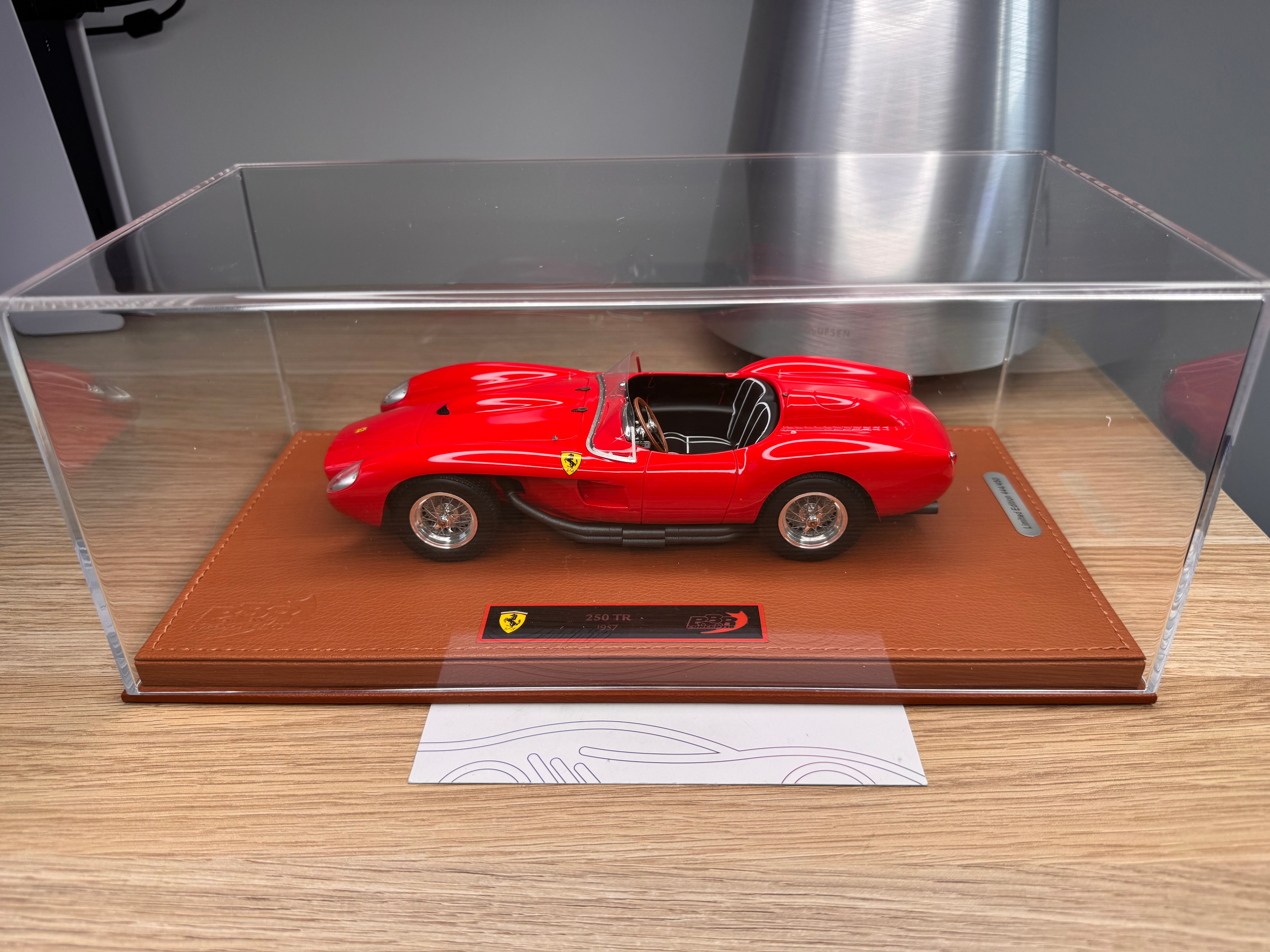 Ferrari 250 Testarossa 1957 - red - 1:18