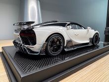 Load image into Gallery viewer, Bugatti Chiron 2.0 White with Luminous Blue - 1:18
