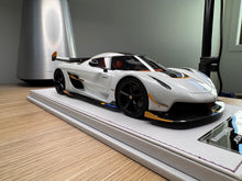Load image into Gallery viewer, Koenigsegg Jesko 7558 PMC Special Project - Crystal White - 1:18
