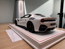 Load image into Gallery viewer, Ferrari F12tdf - Fuji White - 1:18
