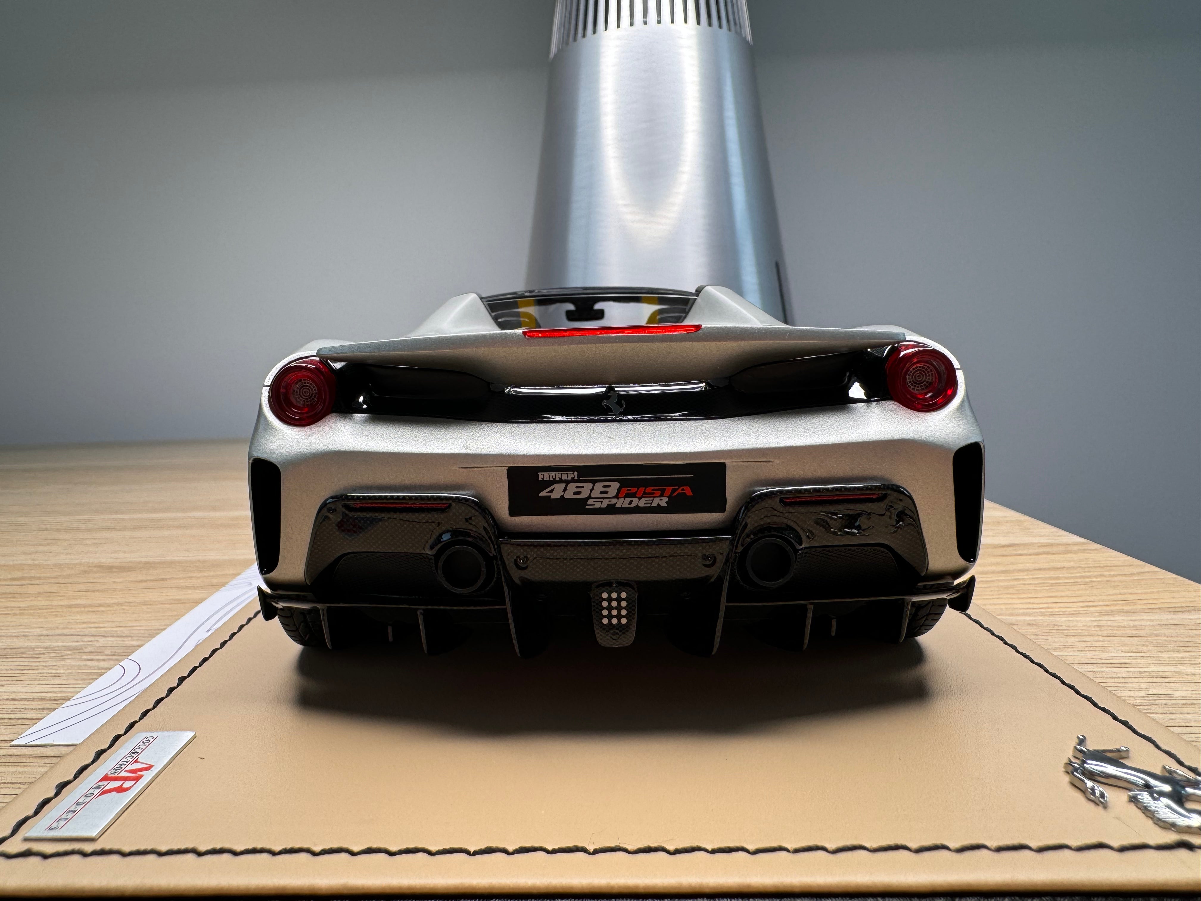 Ferrari 488 Pista Spider - Special Project 4 - 1:18