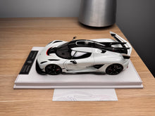 Load image into Gallery viewer, Koenigsegg Jesko PMC Special Project - Crystal White - 1:18
