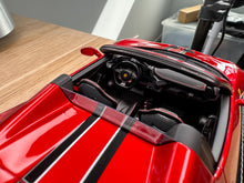 Load image into Gallery viewer, Ferrari 458 Speciale Aperta - Rosso Efesto - 1:18
