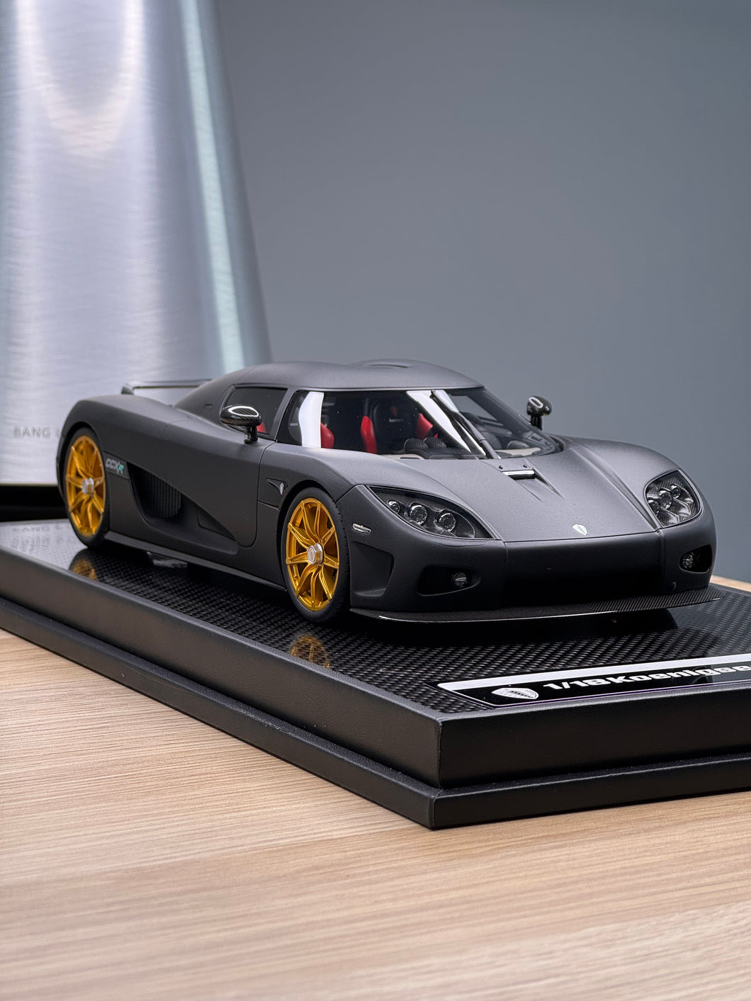 Koenigsegg CCXR - Storm Black (matte) - 1:18