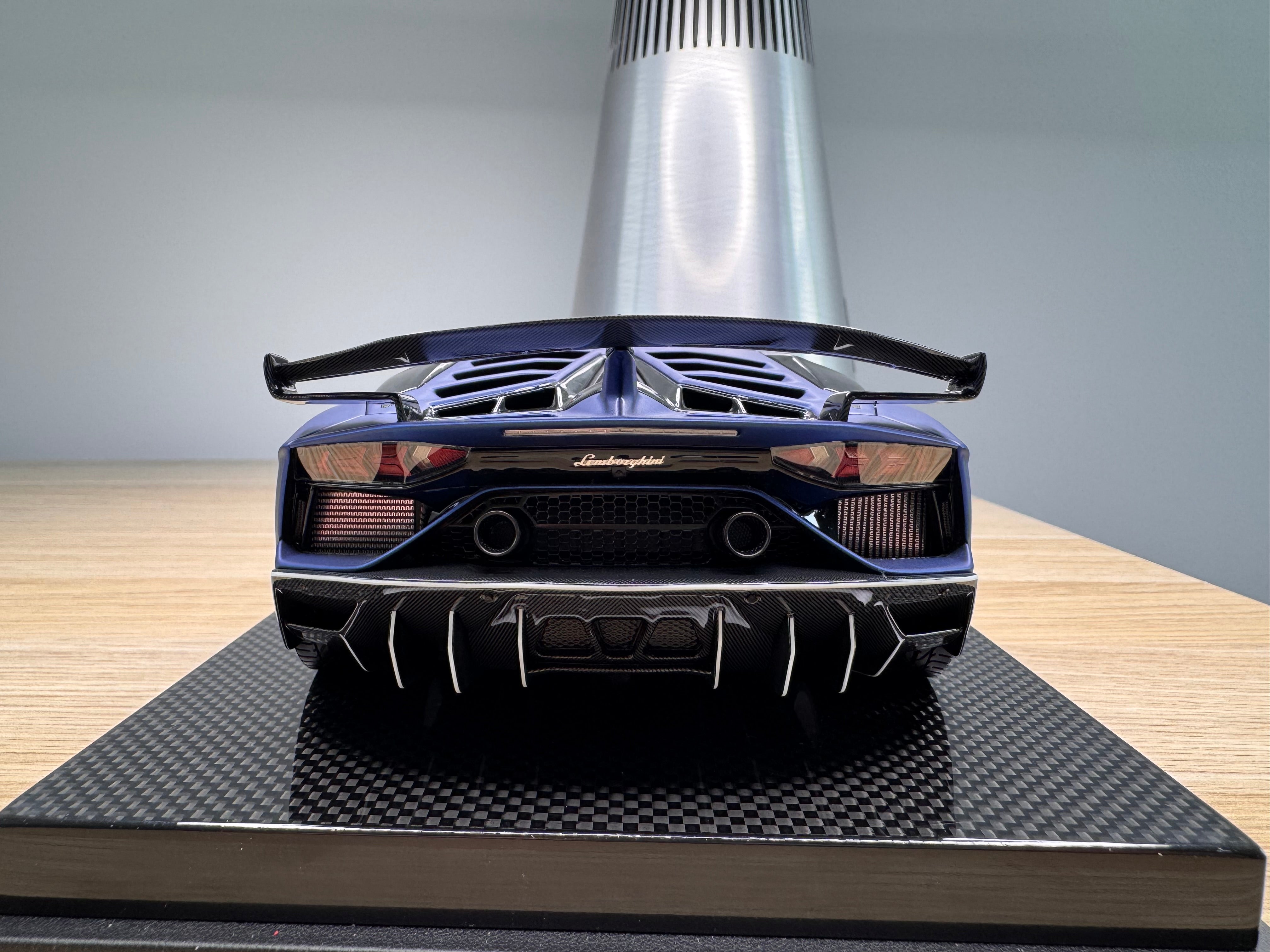 Lamborghini Aventador SVJ - Blu Emera - 1:18