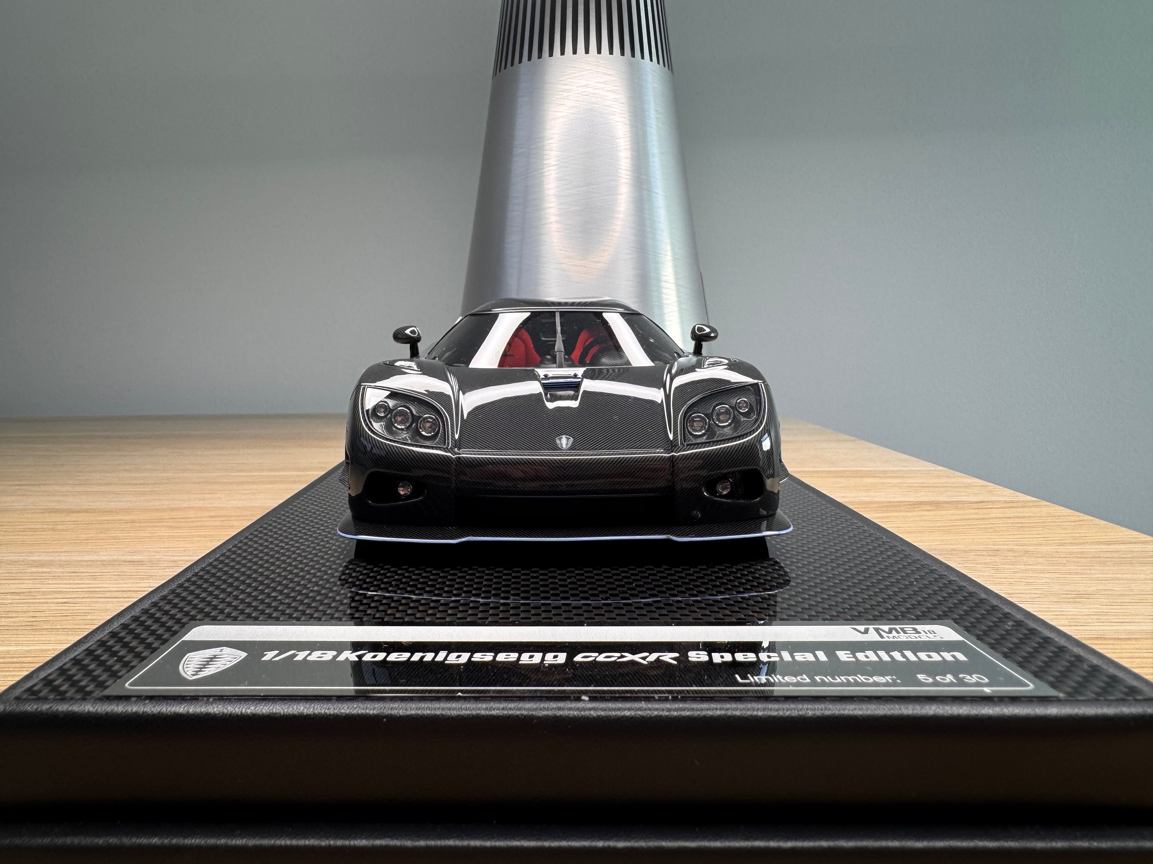 Koenigsegg CCXR - Black Carbon - 1:18