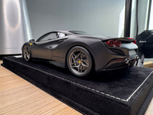 Load image into Gallery viewer, Ferrari F8 Tributo - Matte Black - 1:18
