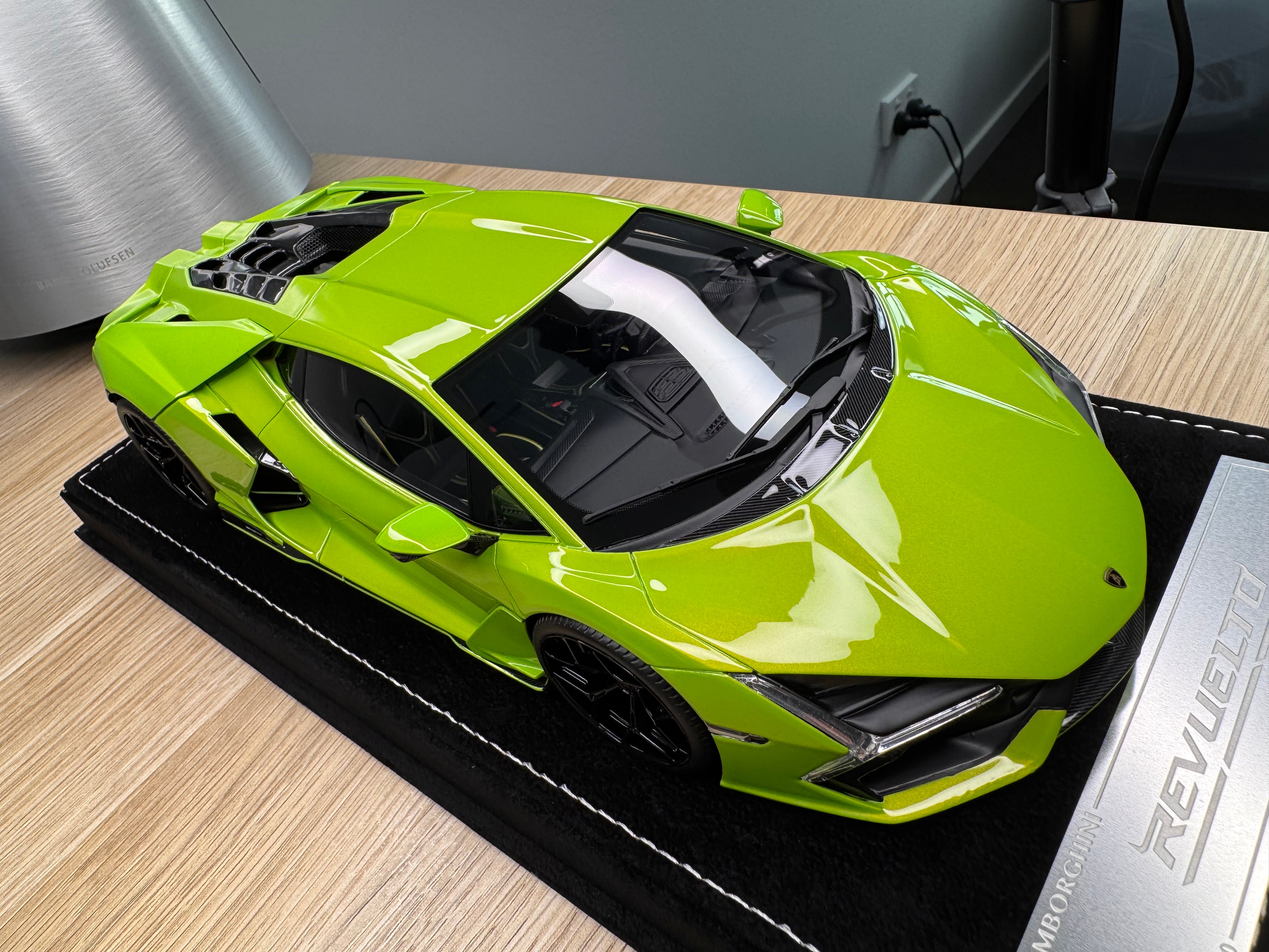 Lamborghini Revuelto - Verde Ithaca - 1:18
