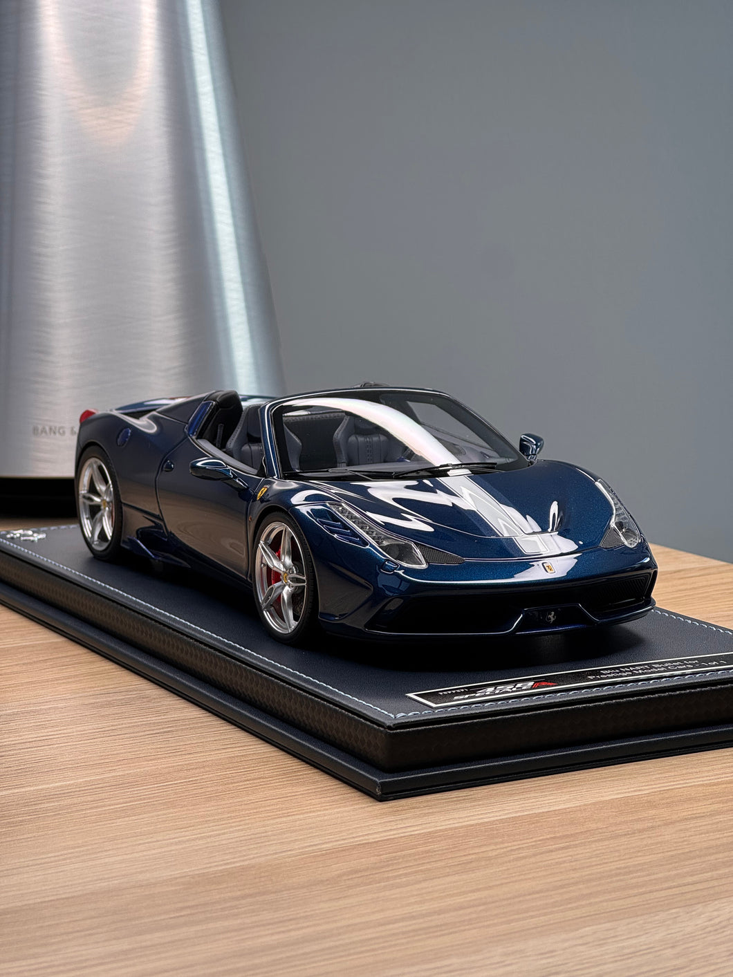 Ferrari 458 Speciale A - Blu NART Bullet 1 of 1 - 1:18