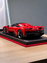Load image into Gallery viewer, Ferrari F80 - Rosso Scuderia - 1:18
