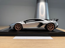 Load image into Gallery viewer, Lamborghini Aventador SVJ - Grigio Antares - 1:18
