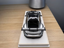 Load image into Gallery viewer, Porsche 911 992 GT3RS - GT Silver - 1:18
