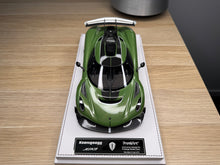 Load image into Gallery viewer, Koenigsegg Jesko PMC Special Project - pearl green - 1:18
