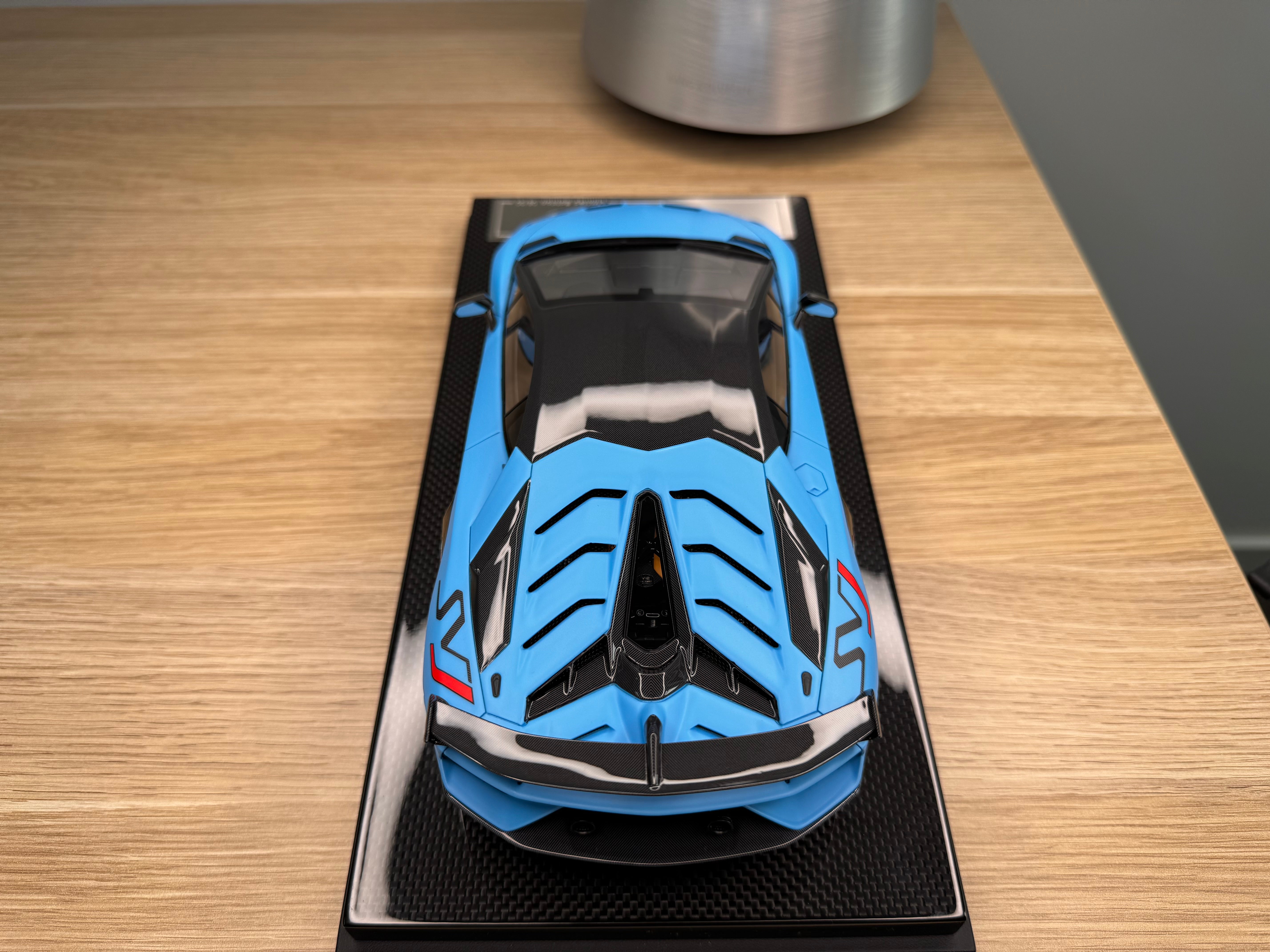 Lamborghini Aventador SVJ - Blu Seiler - 1:18