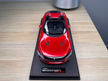 Load image into Gallery viewer, Ferrari 12 Cilindri Spider - Rosso Imola - 1:18
