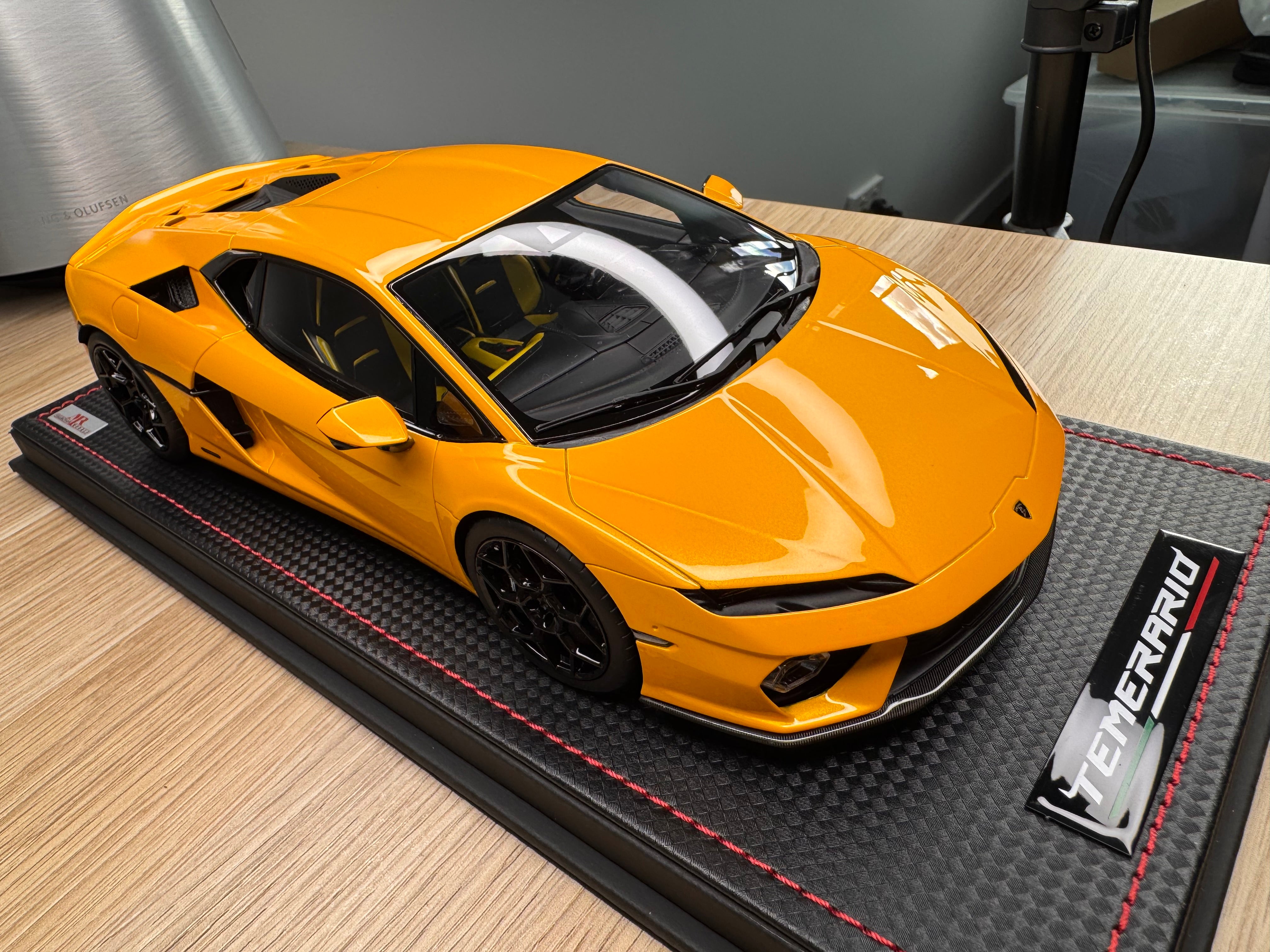Lamborghini Temerario - Giallo Inti - 1:18