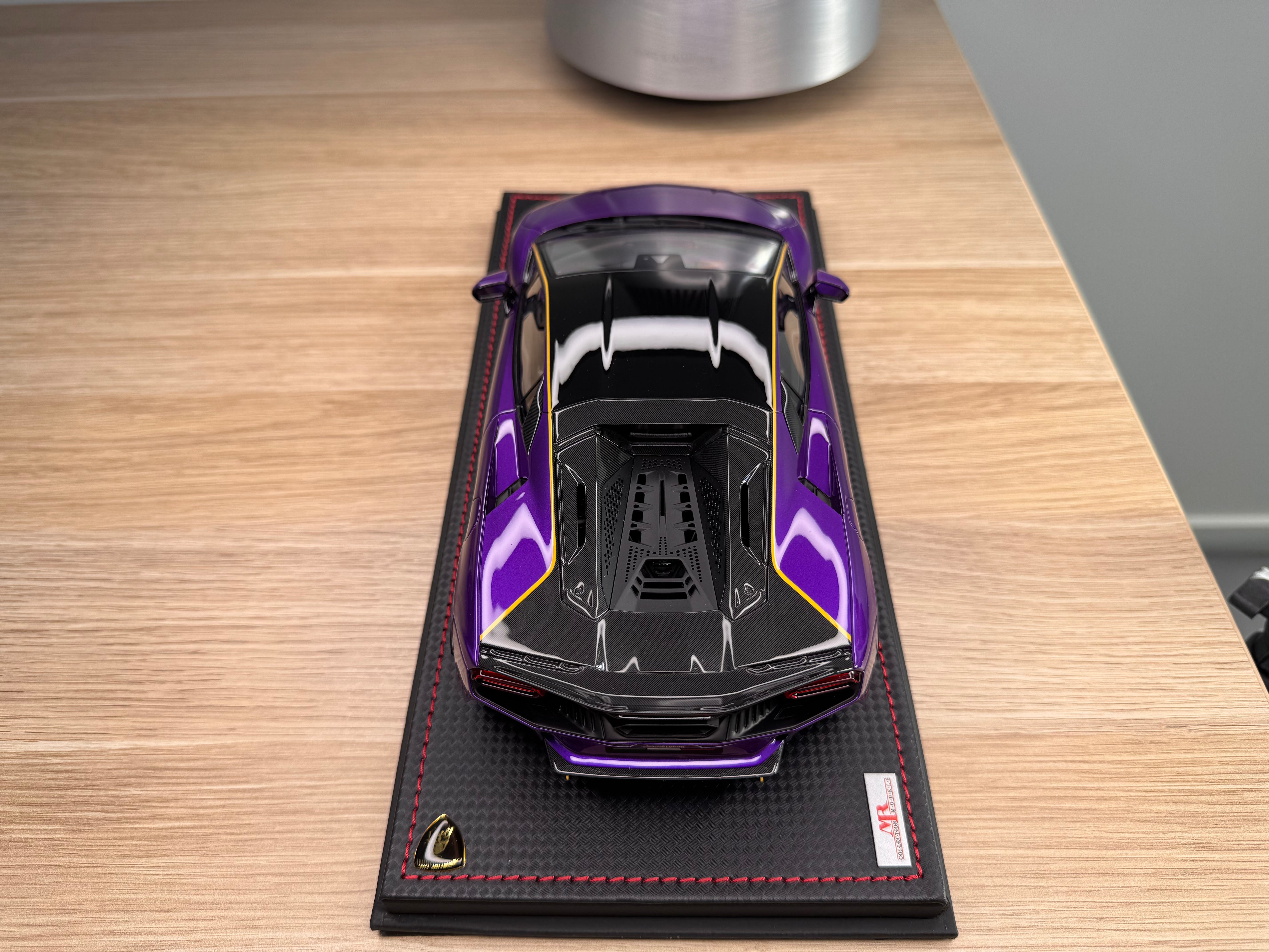 Lamborghini Temerario Alleggerita Package - Viola Pasifae - 1:18