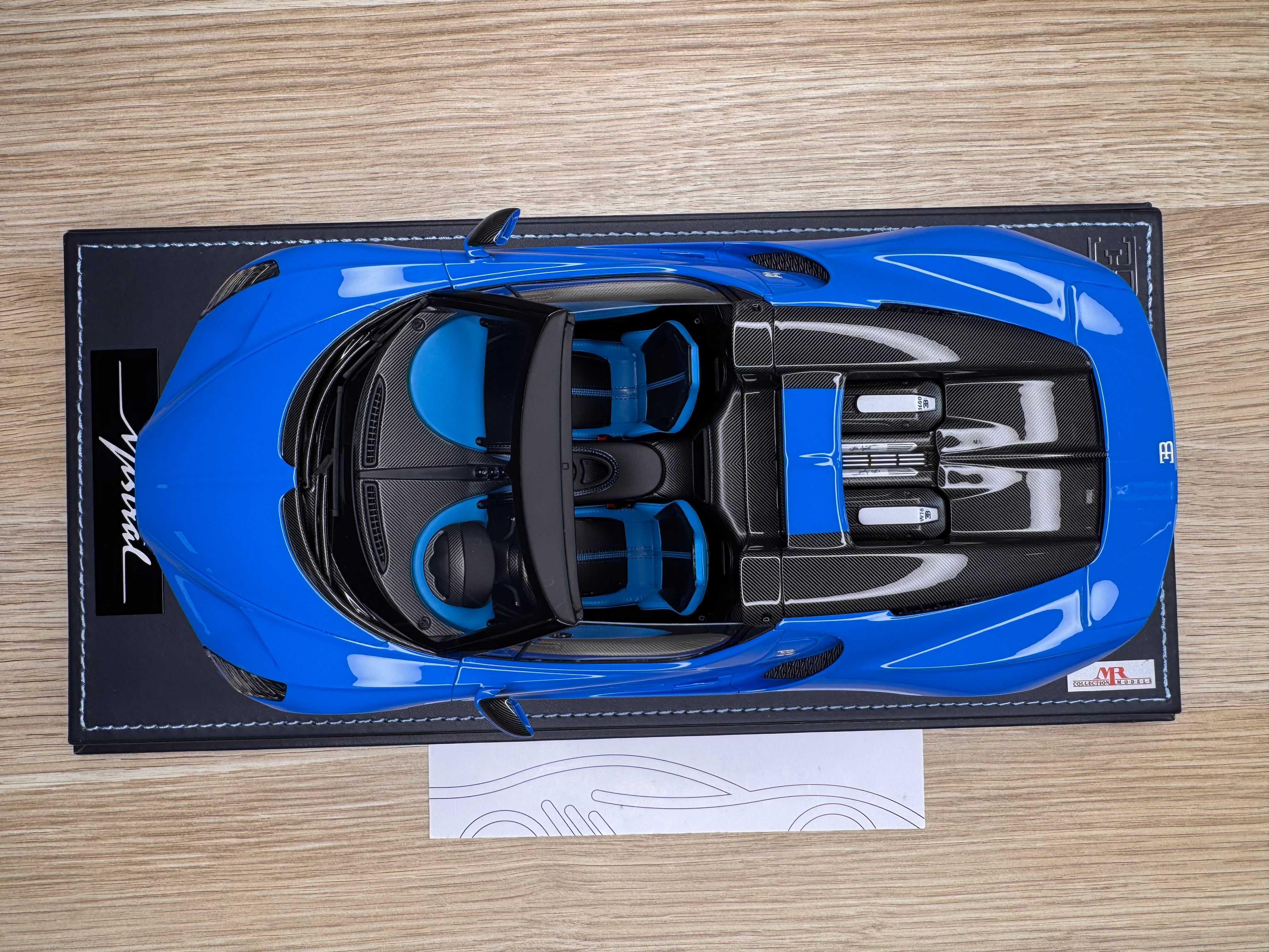 Bugatti Mistral - blue - 1:18