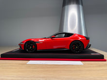 Load image into Gallery viewer, Ferrari 12 Cilindri - Rosso Scuderia - 1:18
