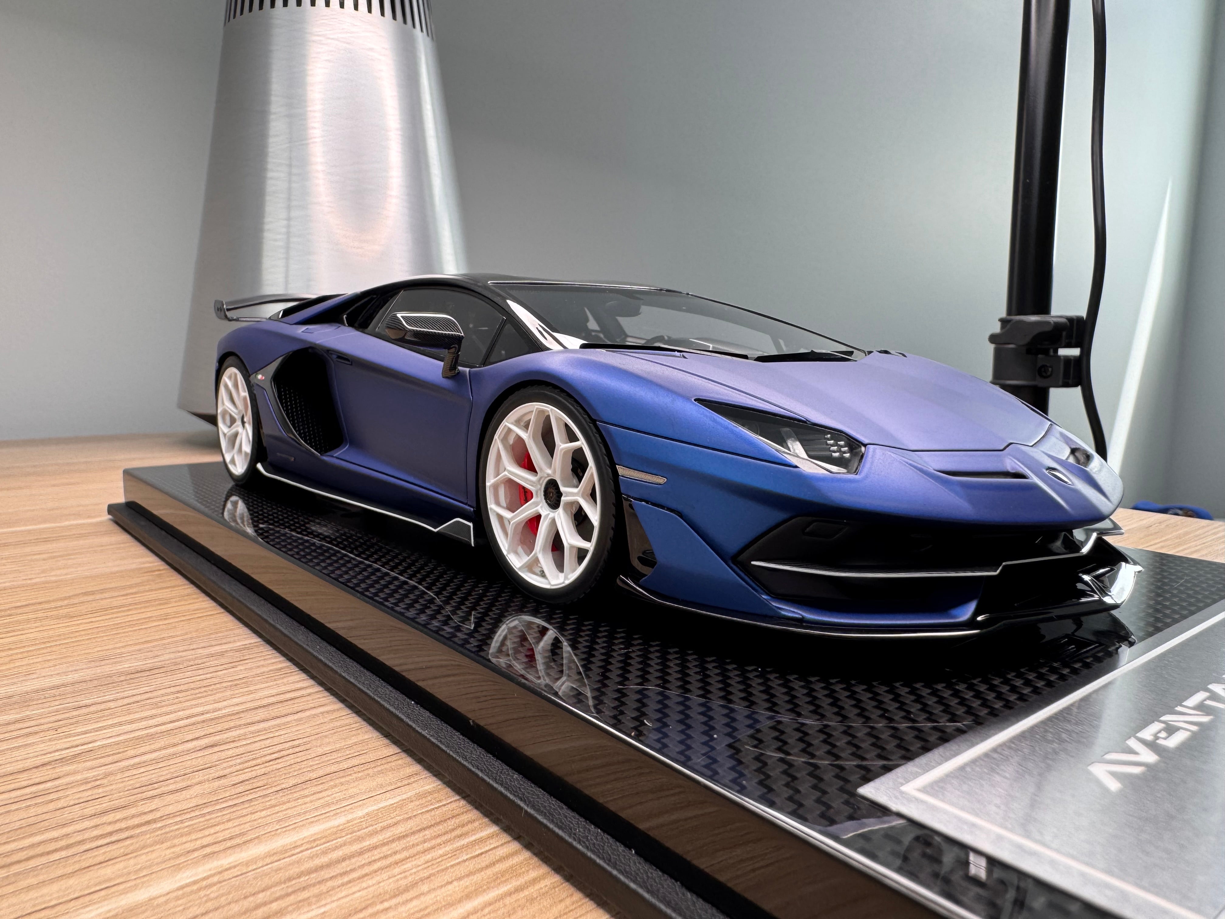 Lamborghini Aventador SVJ - Blu Emera - 1:18