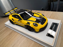 Load image into Gallery viewer, Porsche 911 992 GT3RS - Speed Yellow - 1:18

