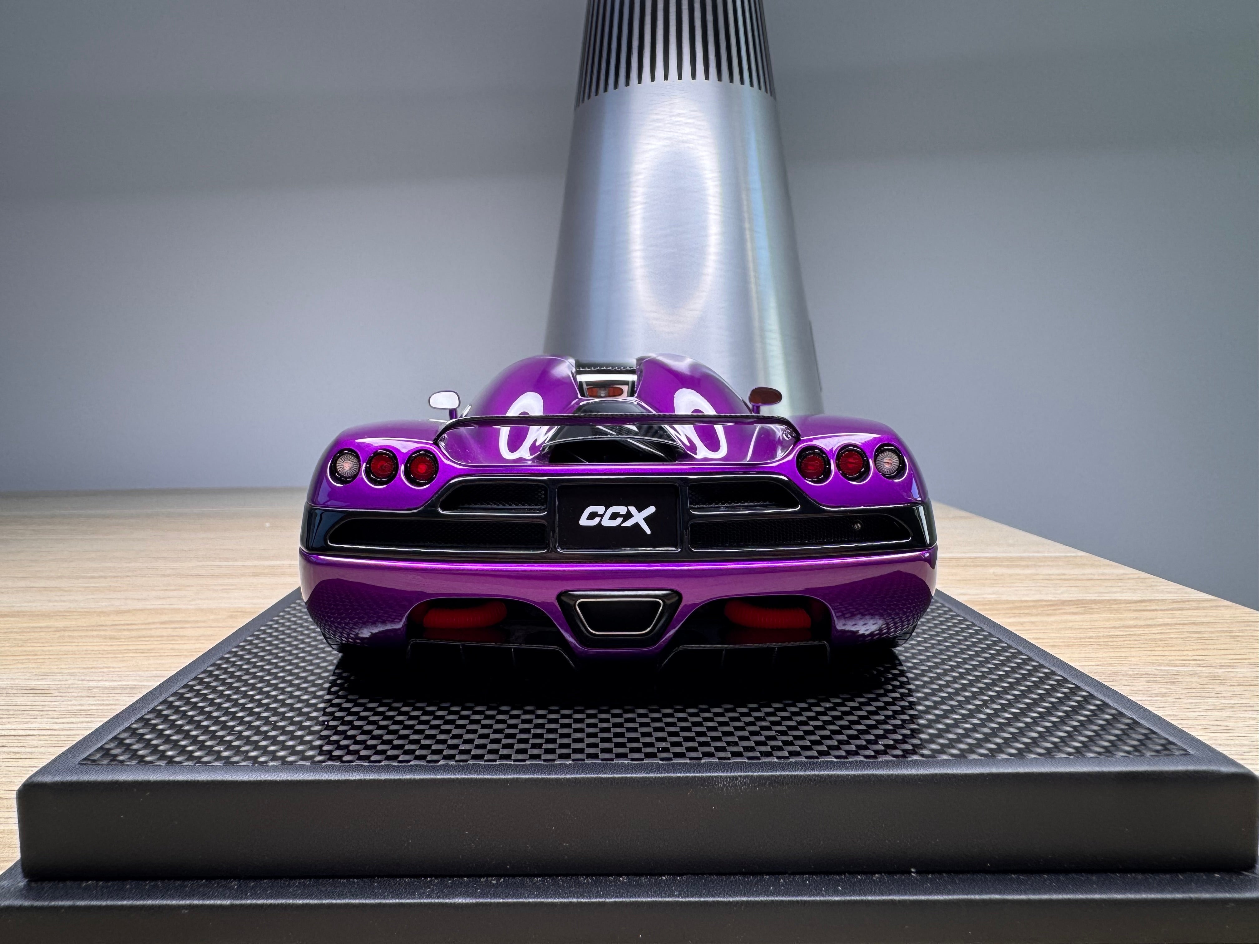 Koenigsegg CCX - Purple - 1:18