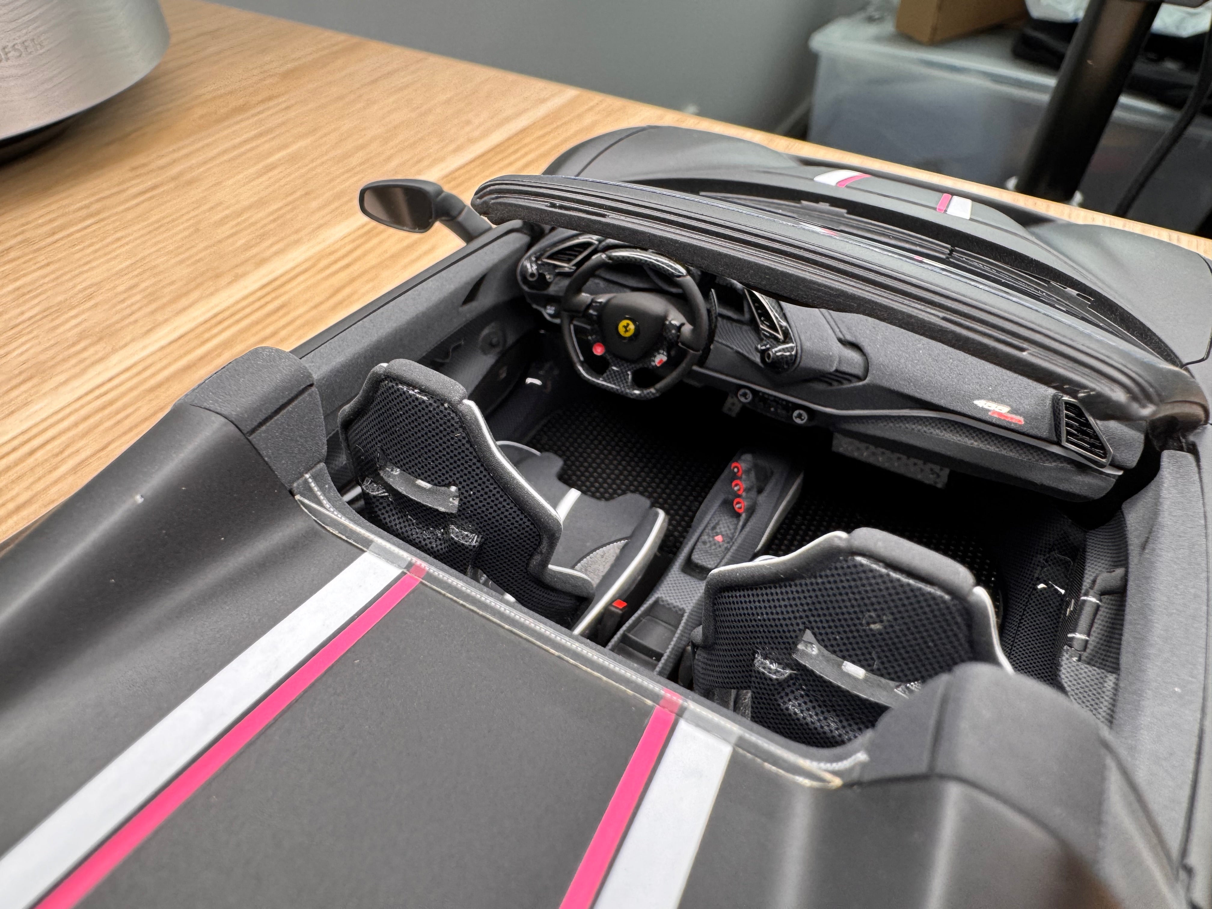 Ferrari 488 Pista Spider - Nero Opaco - 1:18