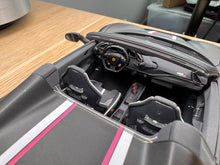 Load image into Gallery viewer, Ferrari 488 Pista Spider - Nero Opaco - 1:18
