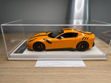 Load image into Gallery viewer, Ferrari F12tdf - Giallo Tristrato - 1:18
