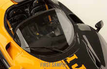Load image into Gallery viewer, Ferrari Daytona SP3 - 599+1 Giallo Modena / Shiny Carbon - 1:18
