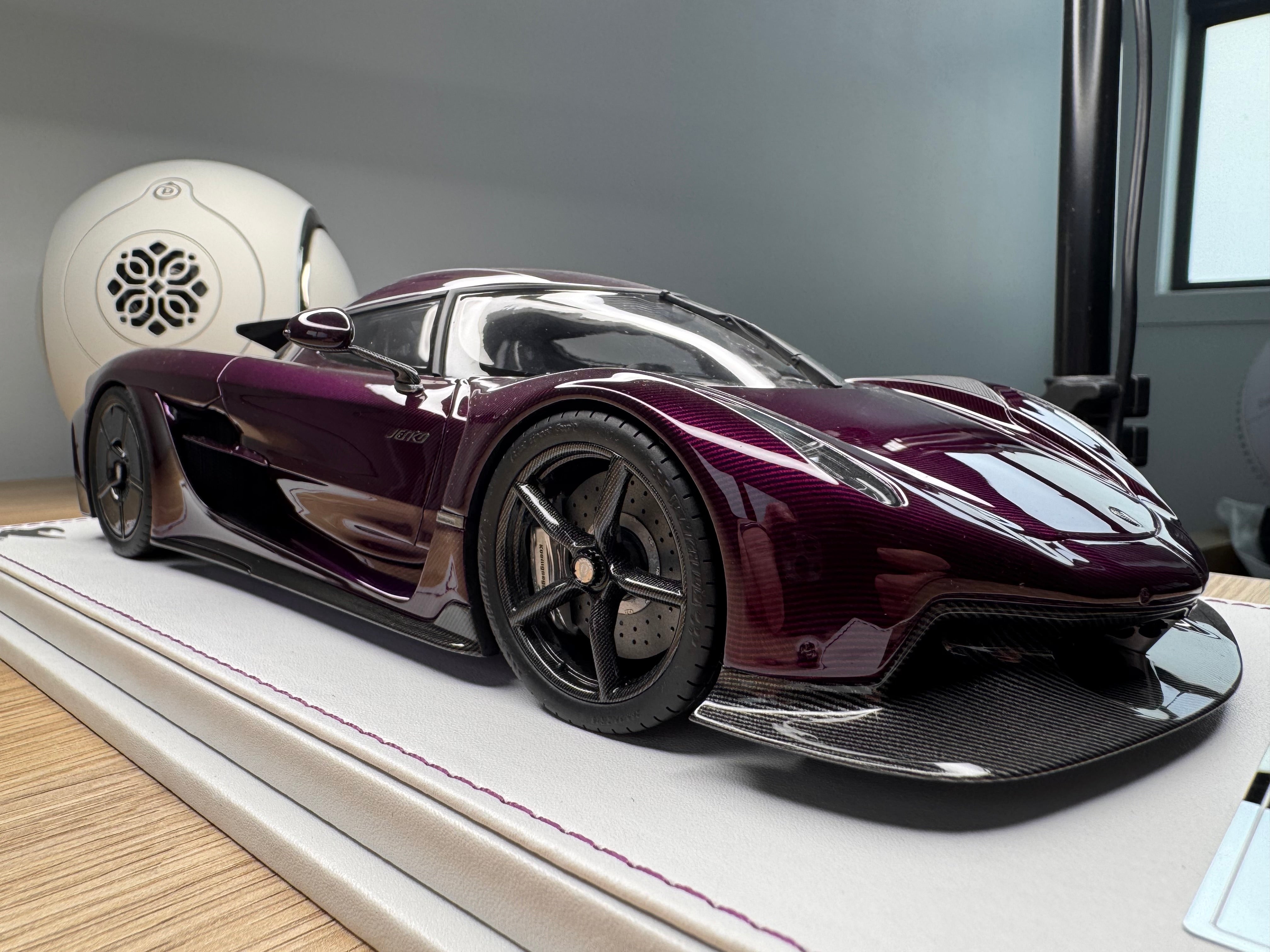Koenigsegg Jesko Absolut PMC Special Project - Purple Tinted Carbon - 1:18
