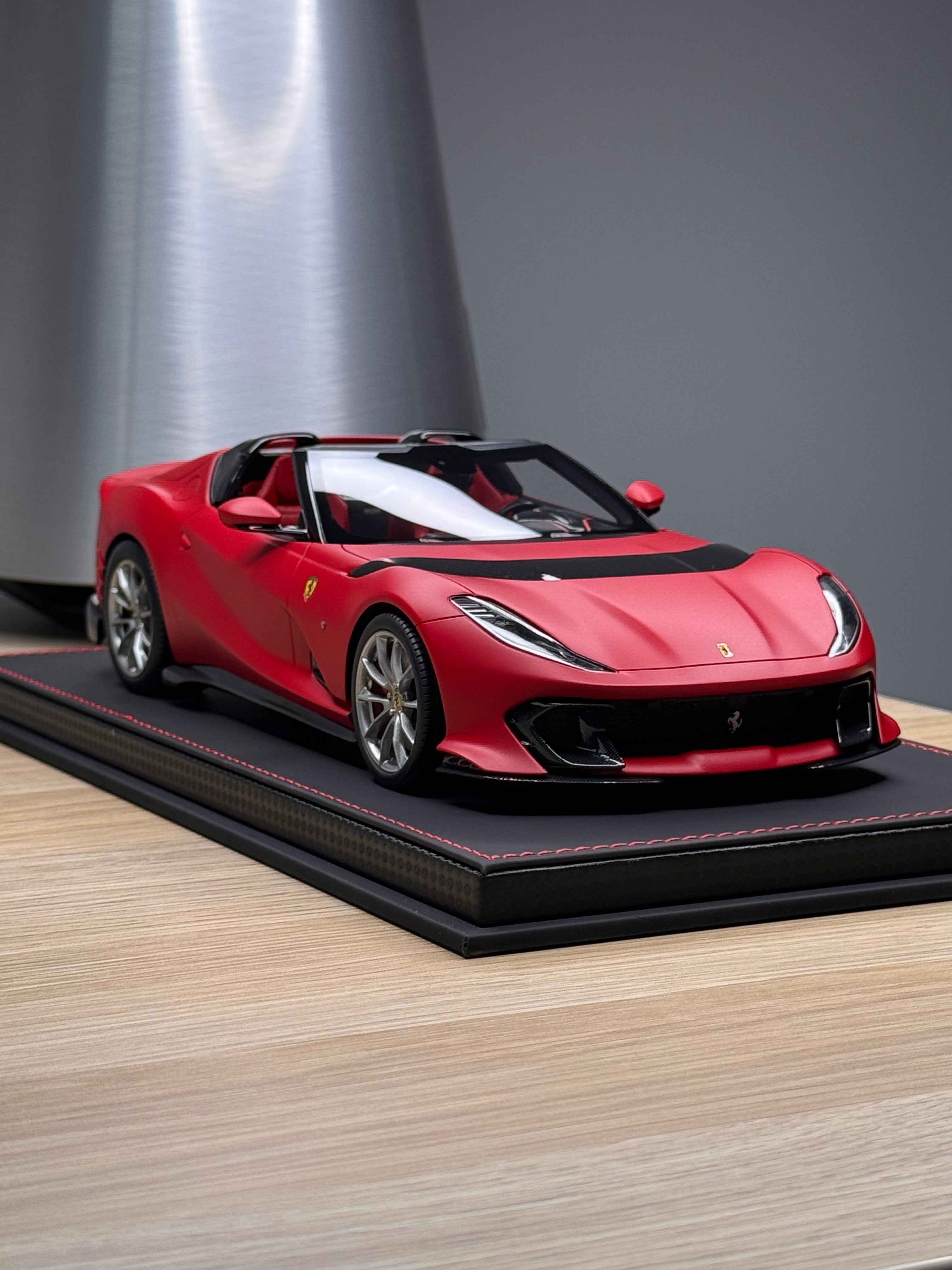 Ferrari 812 Competizione A - Rosso F1-75 matte - 1:18