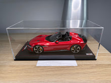 Load image into Gallery viewer, Ferrari 12 Cilindri Spider - Rosso Imola - 1:18
